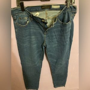 Womens’blue jeans